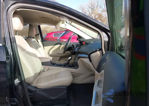 2018 Ford Escape Sel z USA, uszkodzony, nr VIN 1FMCU0HD8JUC47331